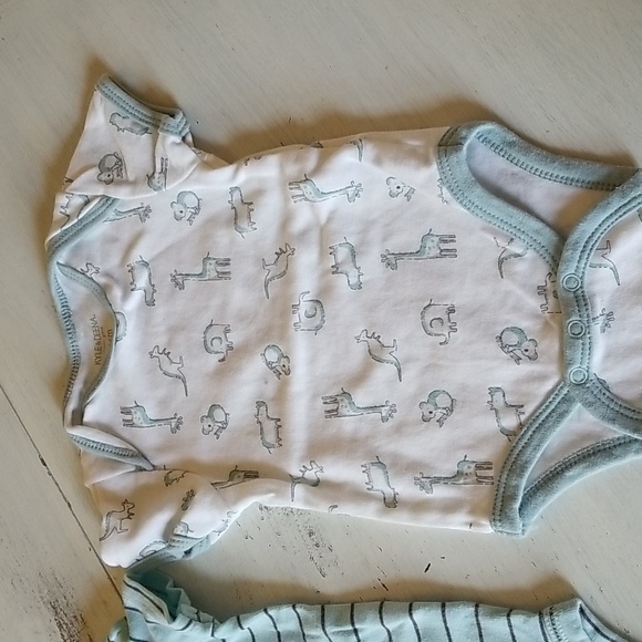 **Different Brands Onesies Set of 2 - 3-6 Months - Picture 3 of 5